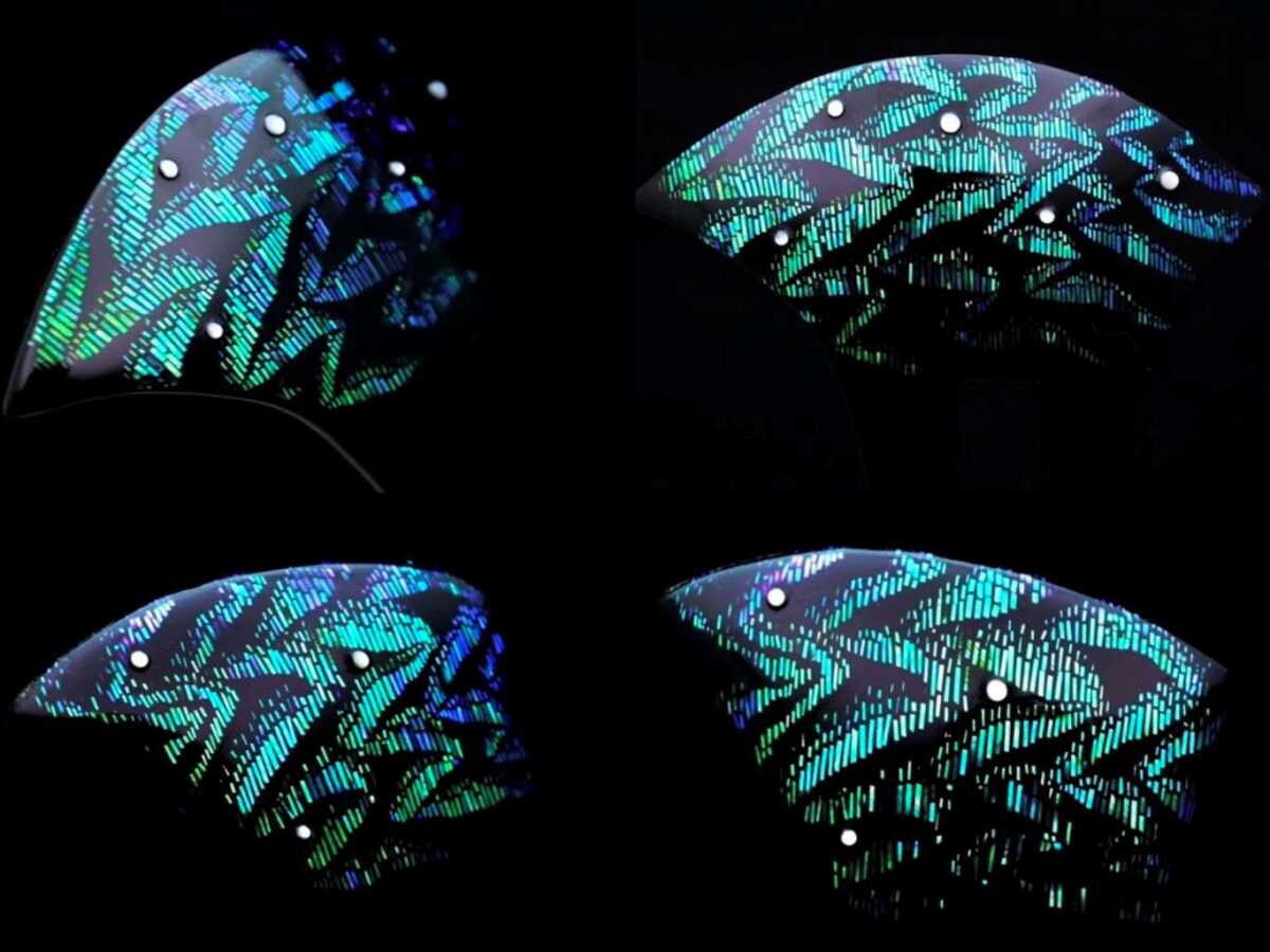 蒼翠色に美しく輝く螺鈿かんざし2025｜木製オーロラ煌めく簪