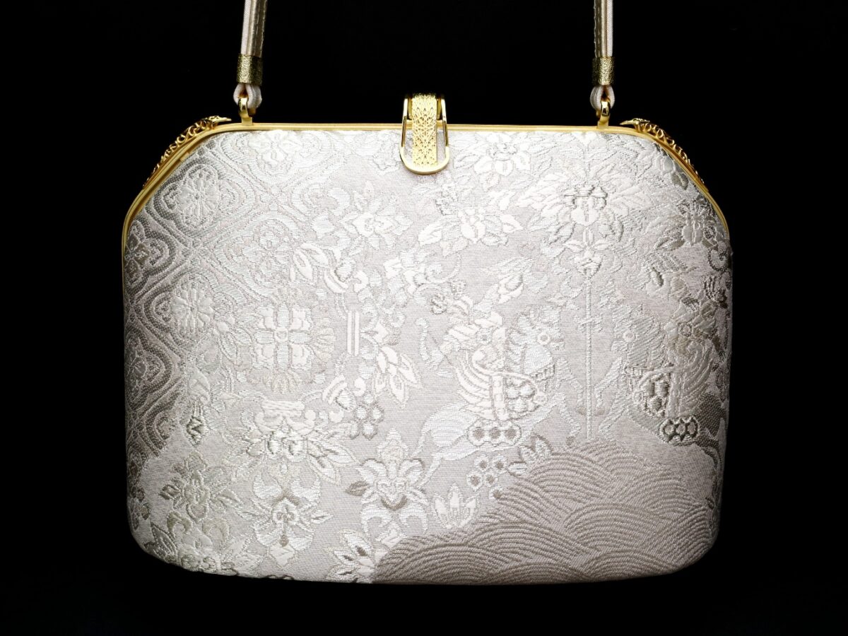 正絹和装バッグ草履セット2025｜結婚披露宴、留袖などお勧め｜服部織物こはく錦狩猟文様