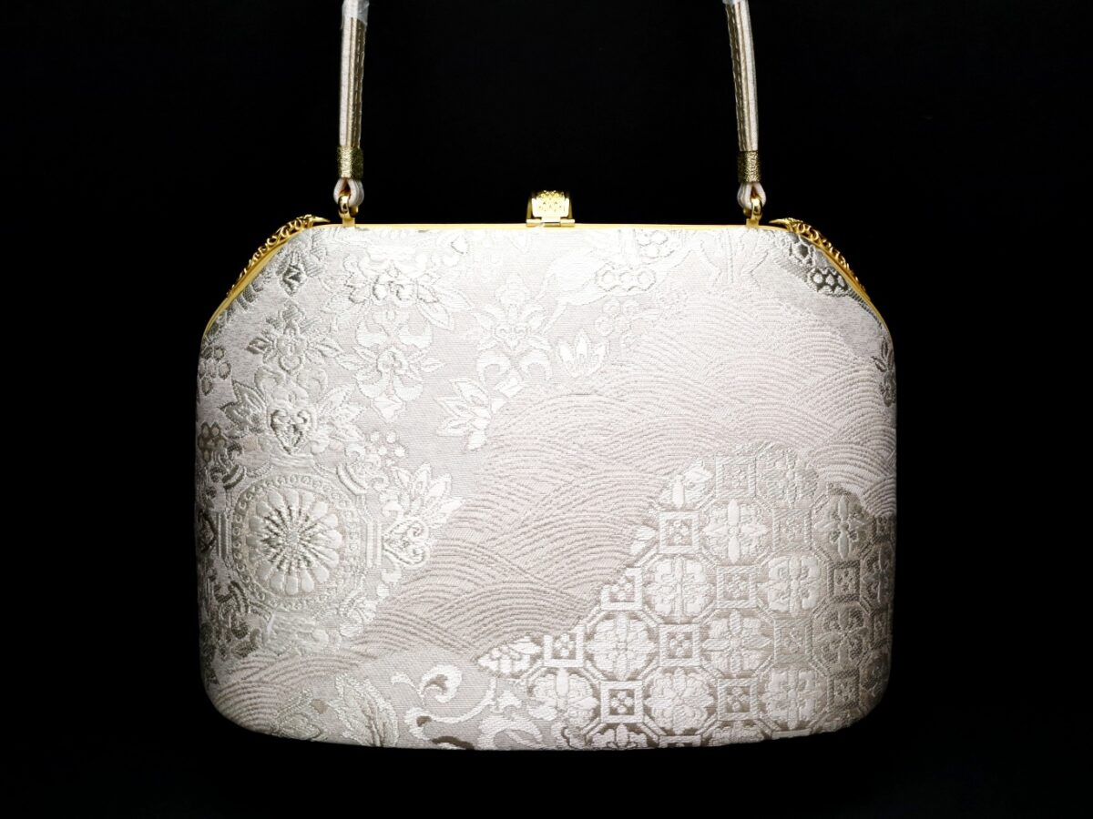 正絹和装バッグ草履セット2025｜結婚披露宴、留袖などお勧め｜服部織物こはく錦狩猟文様