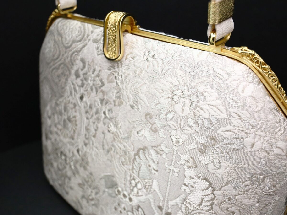 正絹和装バッグ草履セット2025|結婚披露宴、留袖などお勧め|服部織物こはく錦狩猟文様