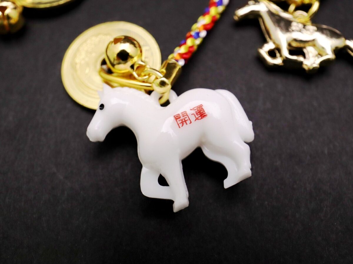 招福・開運干支根付2026・午｜お年賀、海外ギフトにもお勧め