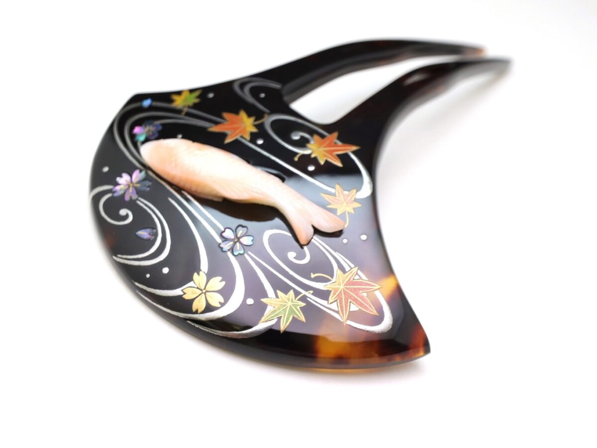 謹賀新年｜本日より通常営業。本年も宜しくお願い申し上げます