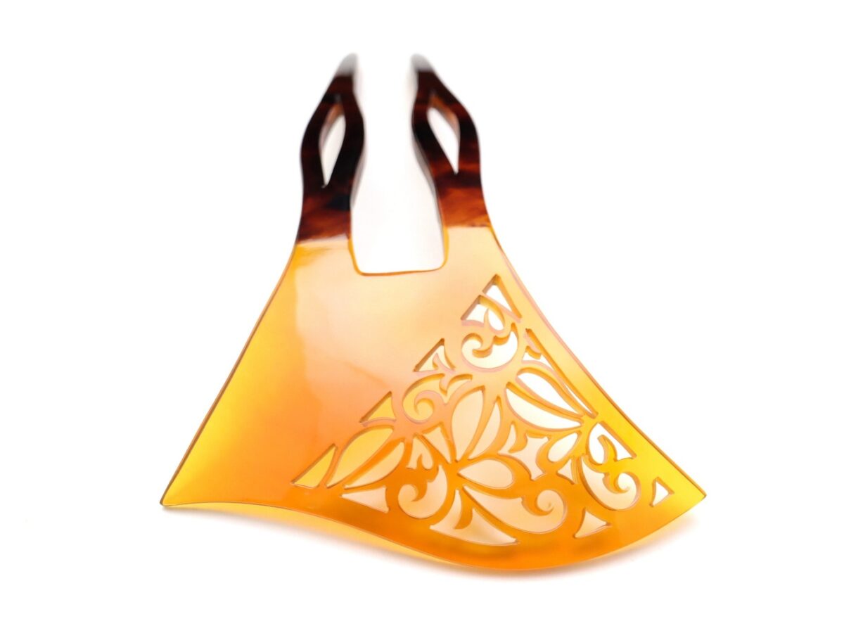 べっ甲唐草文様透かし彫りかんざし2026・２種｜子孫繁栄、長寿