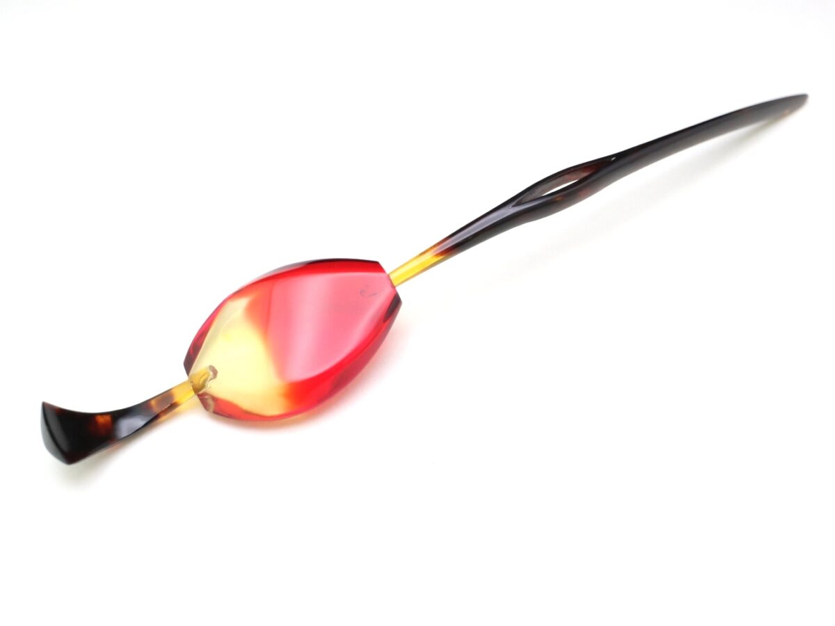 べっ甲バルティックアンバー一本挿し2026｜草木染｜天然琥珀美