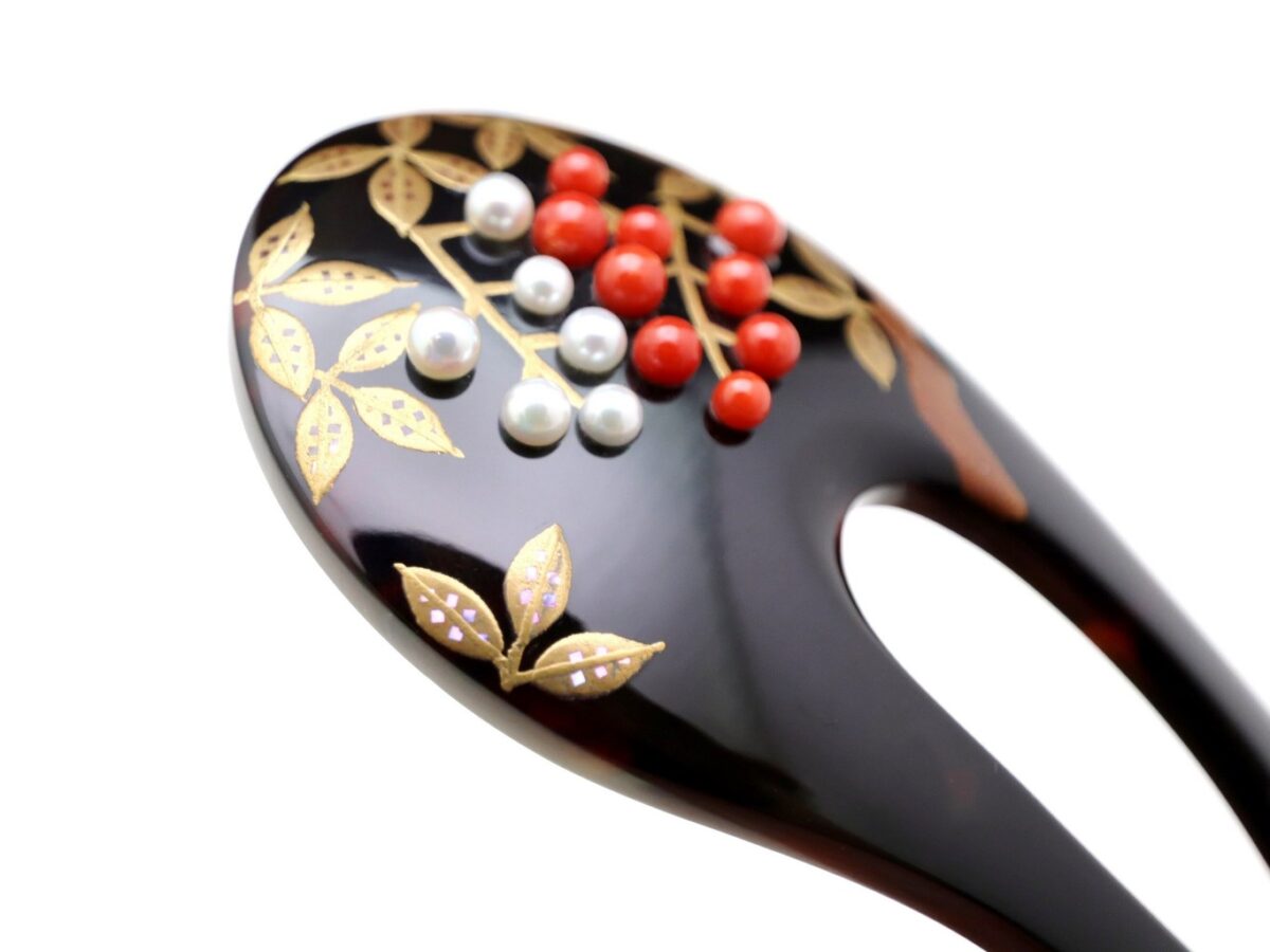 べっ甲南天螺鈿金蒔絵かんざし｜結婚式、留袖、訪問着にお勧め