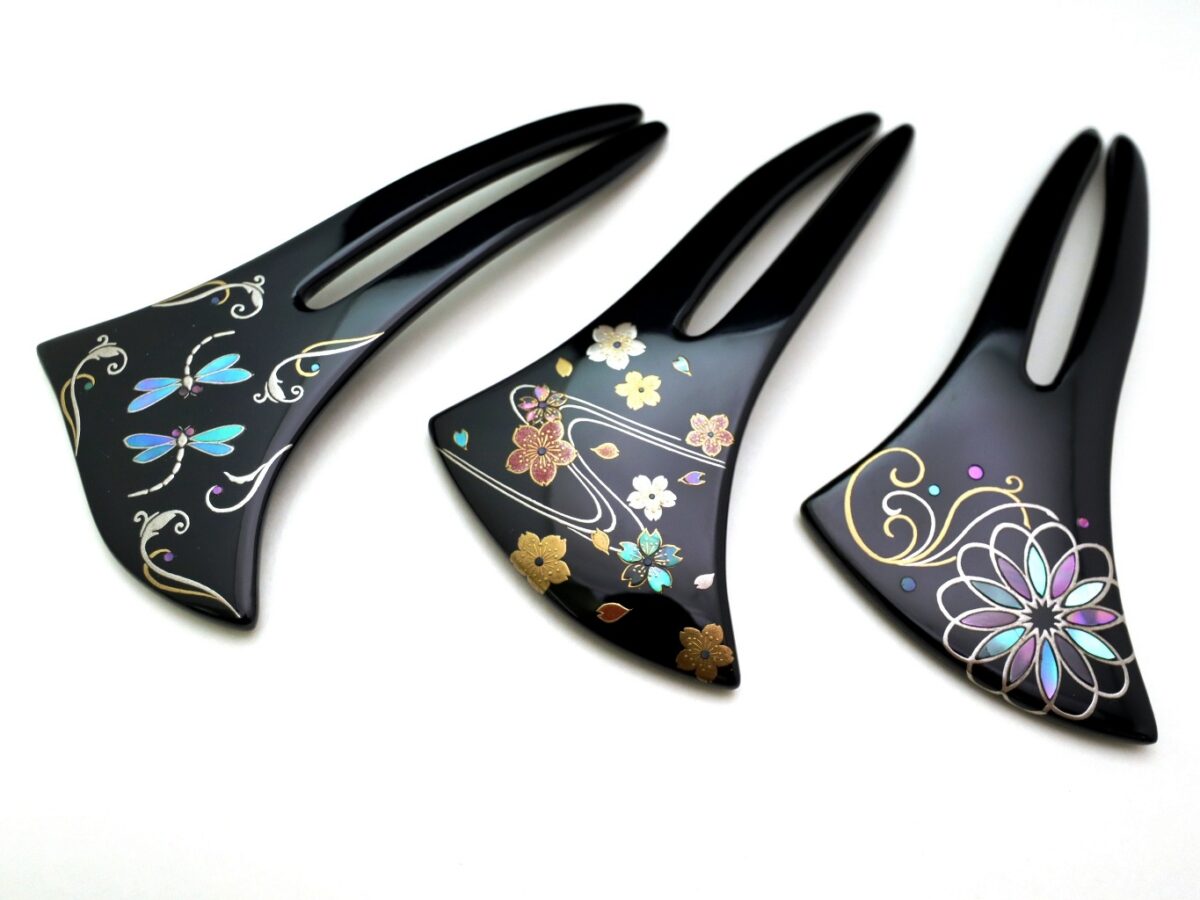 春の訪れを告げる桜の花｜木製漆桜螺鈿金蒔絵かんざし2026