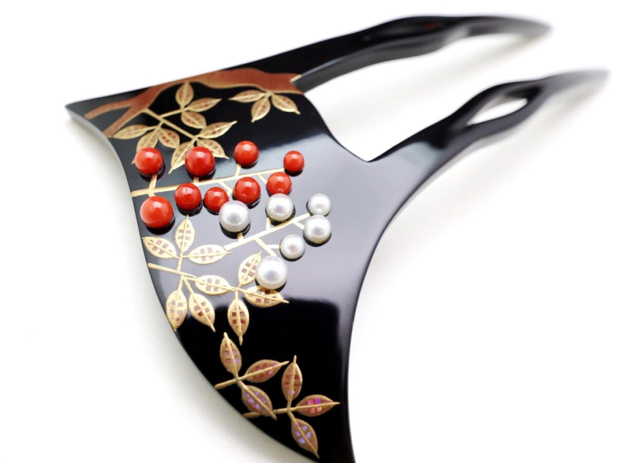 べっ甲南天螺鈿金蒔絵かんざし｜結婚式、留袖、訪問着にお勧め