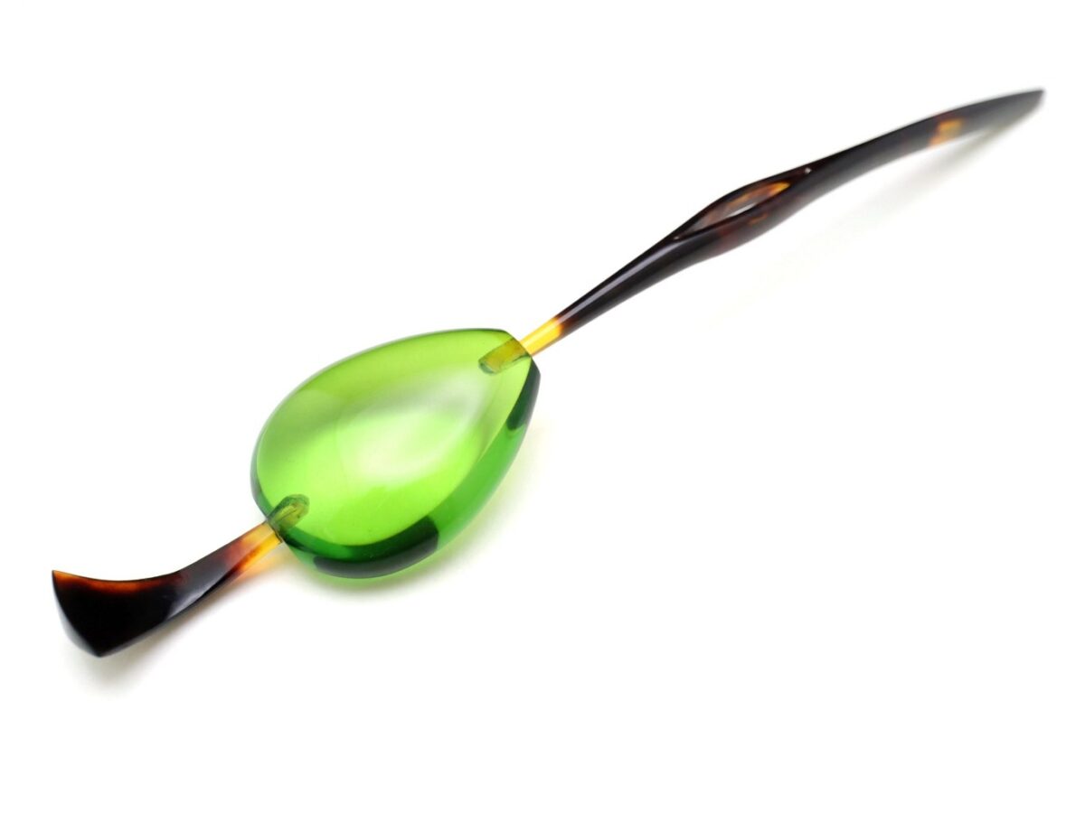 べっ甲バルティックアンバー一本挿し2026｜草木染｜天然琥珀美