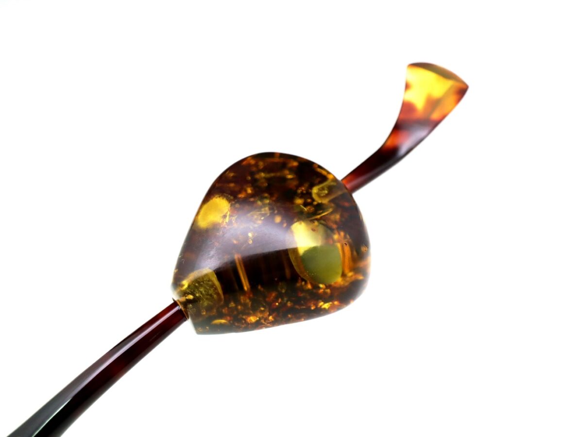 べっ甲バルティックアンバー一本挿し2026｜草木染｜天然琥珀美