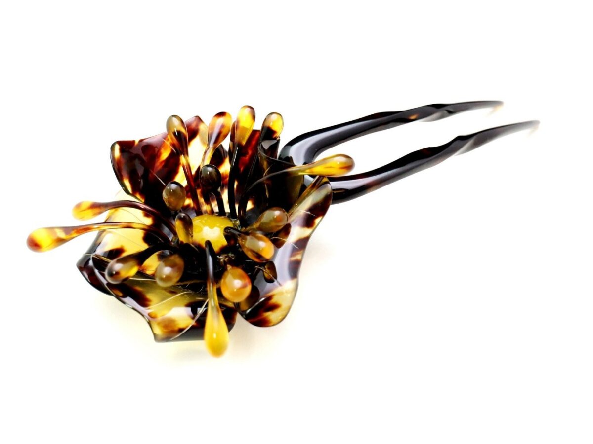 茨布べっ甲立体花かんざし｜TPOに応じ普段から準礼装にお勧め