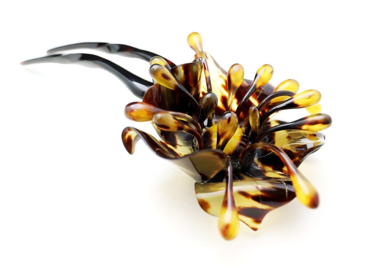 茨布べっ甲立体花かんざし｜TPOに応じ普段から準礼装にお勧め