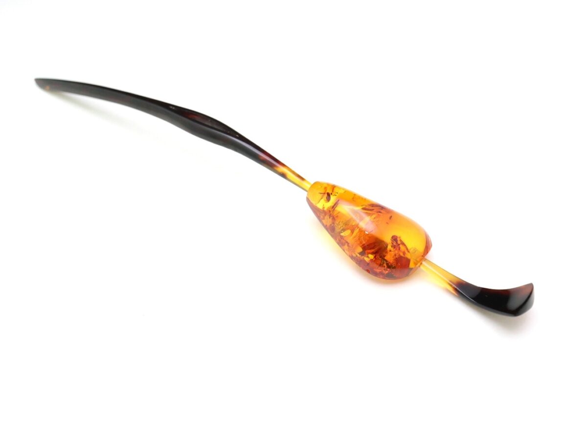 べっ甲バルティックアンバー一本挿し2026|天然琥珀の煌めき