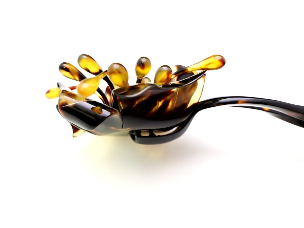 茨布べっ甲立体花かんざし｜TPOに応じ普段から準礼装にお勧め