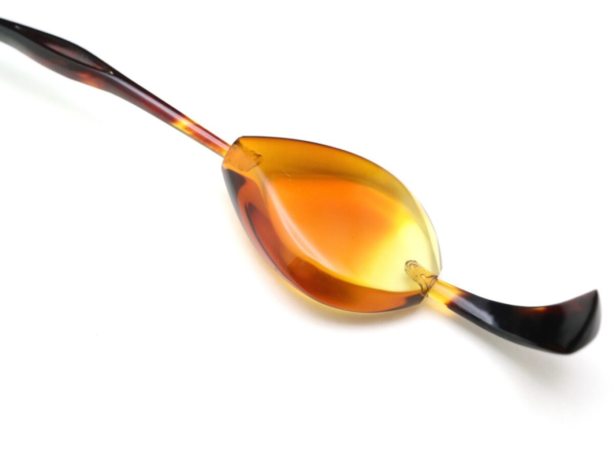 べっ甲バルティックアンバー一本挿し2026｜天然琥珀の煌めき