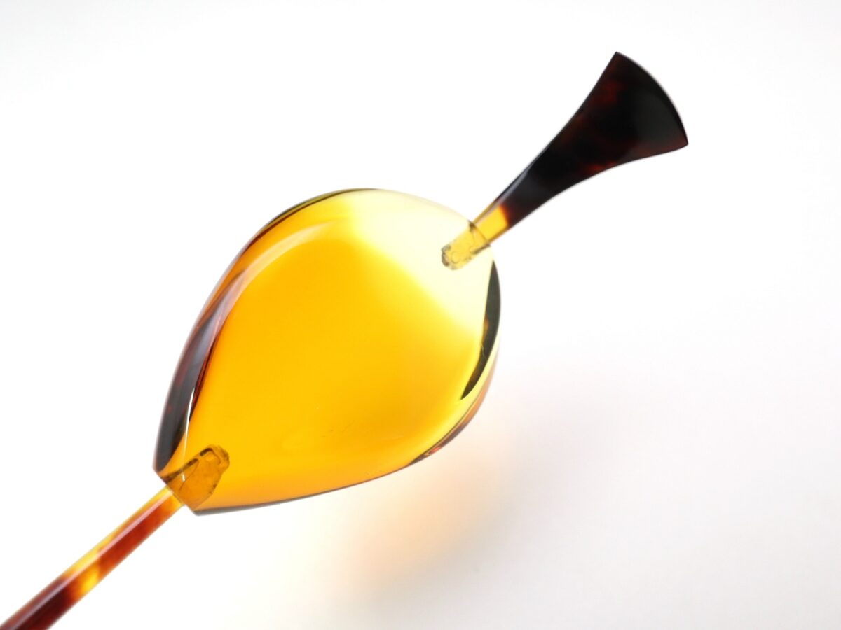 べっ甲バルティックアンバー一本挿し2026｜天然琥珀の煌めき