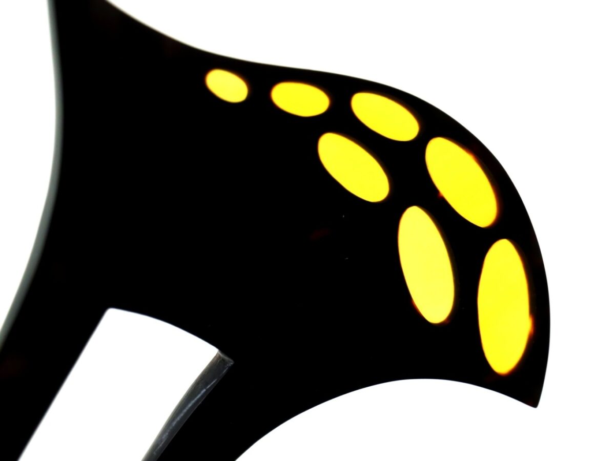 匠の技が光る、玄人好みのべっ甲芋接ぎかんざし2026・２種