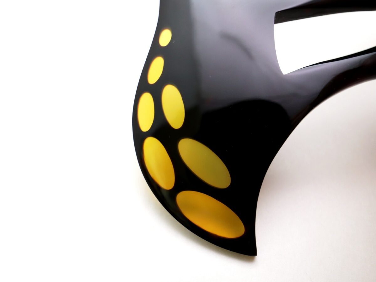 匠の技が光る、玄人好みのべっ甲芋接ぎかんざし2026・２種