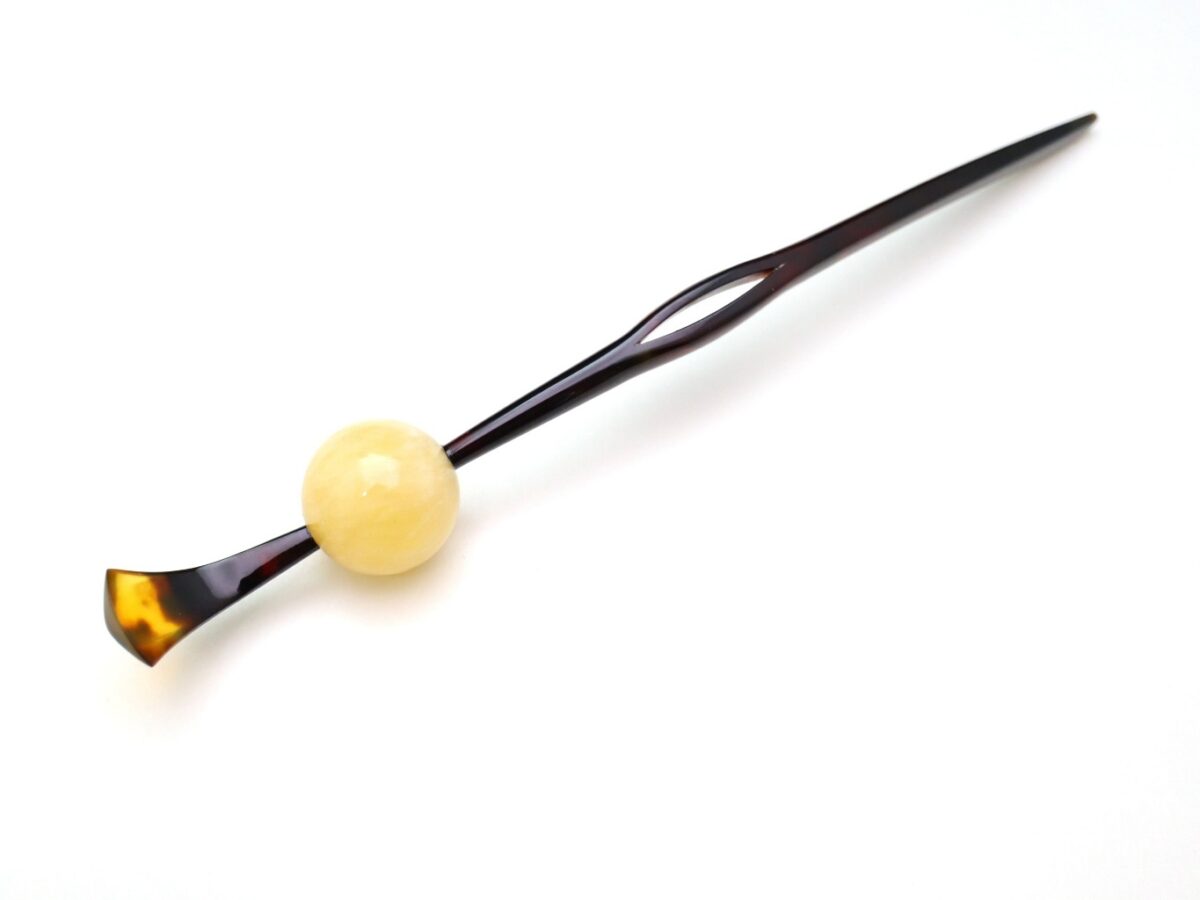 べっ甲カービング玉かんざし｜バルティックアンバー、アラゴライト