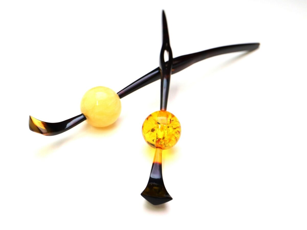 べっ甲カービング玉かんざし｜バルティックアンバー、アラゴライト