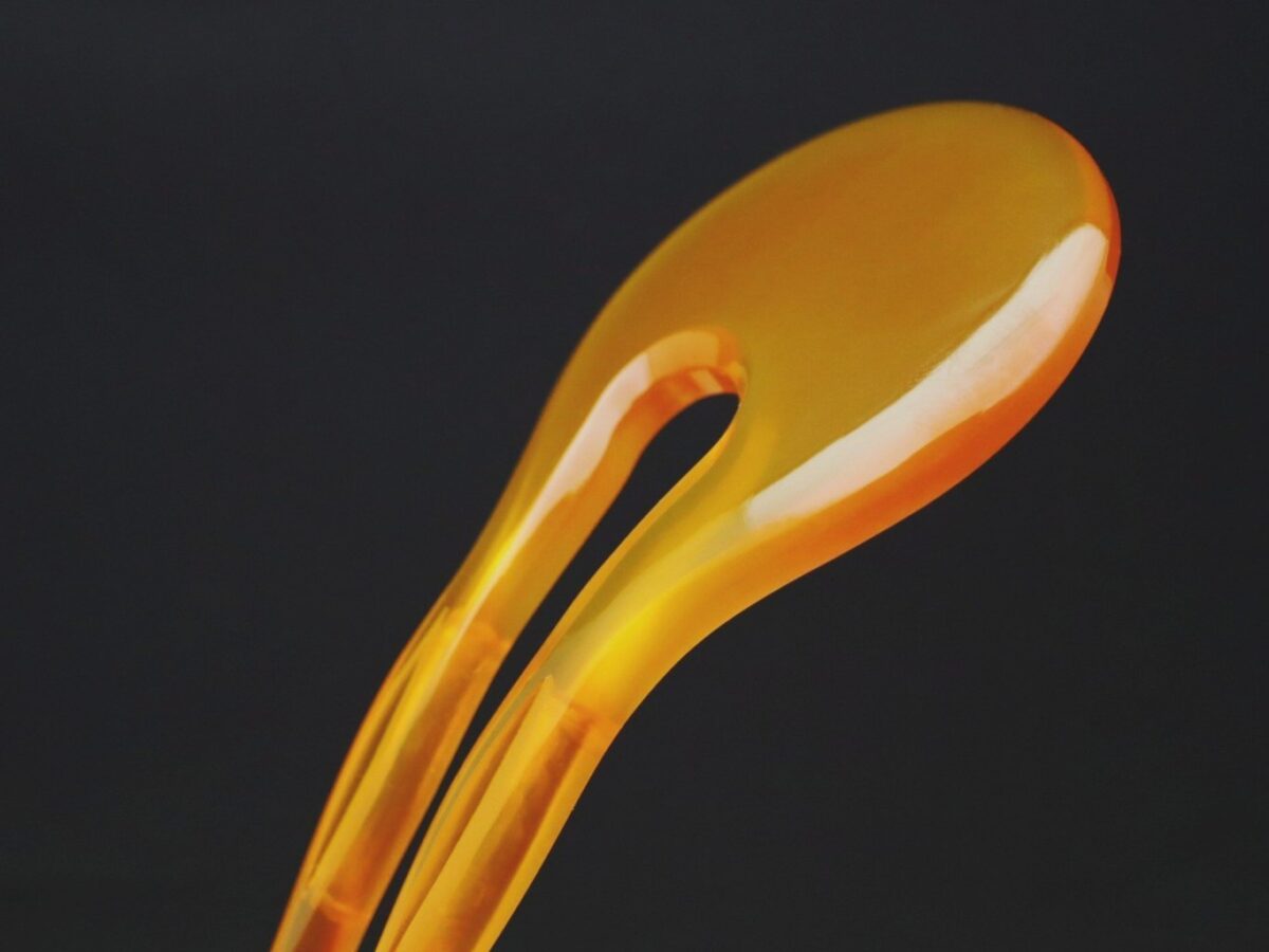 通好み、総白べっ甲かんざし｜べっ甲特有の優しい温もり感じる逸品