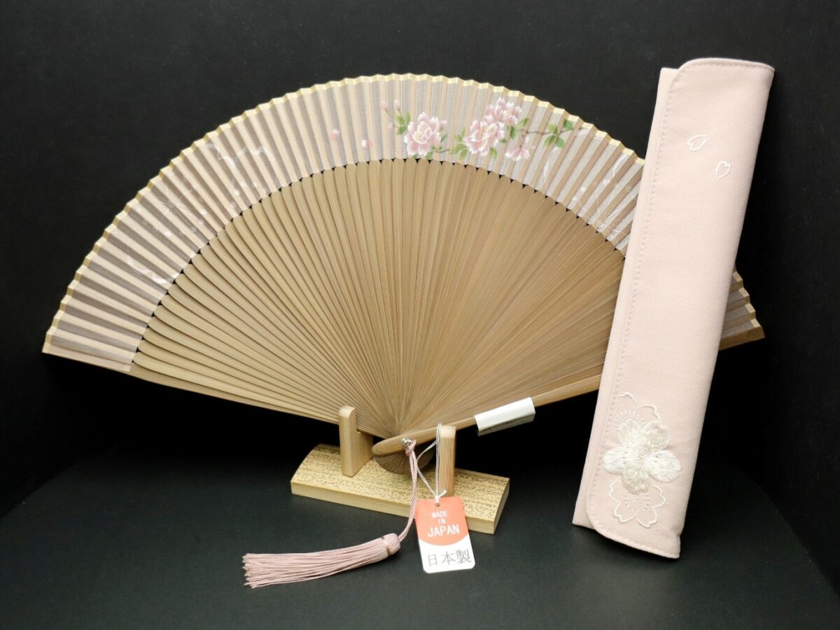 扇子セット｜婦人用2026・３種｜日本製絹の扇面に手描きの花々、贅沢な六十間短地扇子