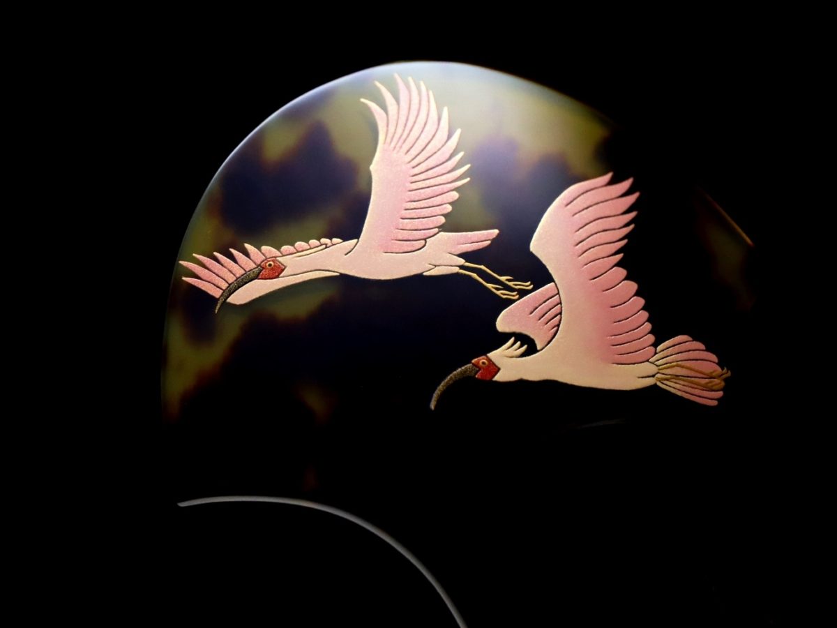 茨布べっ甲朱鷺金蒔絵かんざし｜鶴と並び日本を象徴する朱鷺の番いを見事に描いたかんざし。