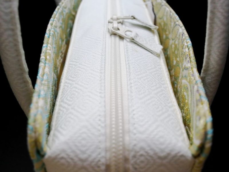 準礼装用和装バッグ２０１９・４種｜利休バッグ八寸／九寸｜天井文様の正絹帯地使用のオリジナルバッグ。